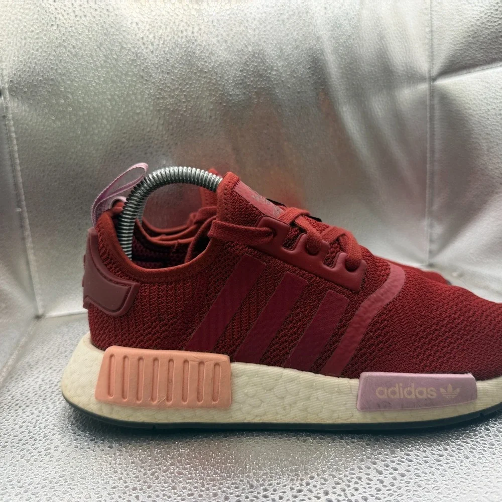 Size 7 Adidas NMD‎ R1 Womens Burgundy Red Comfort Running Sneakers B37646